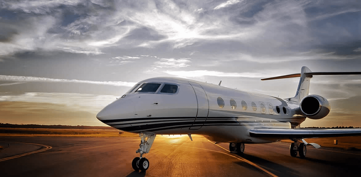 businessjet on runway